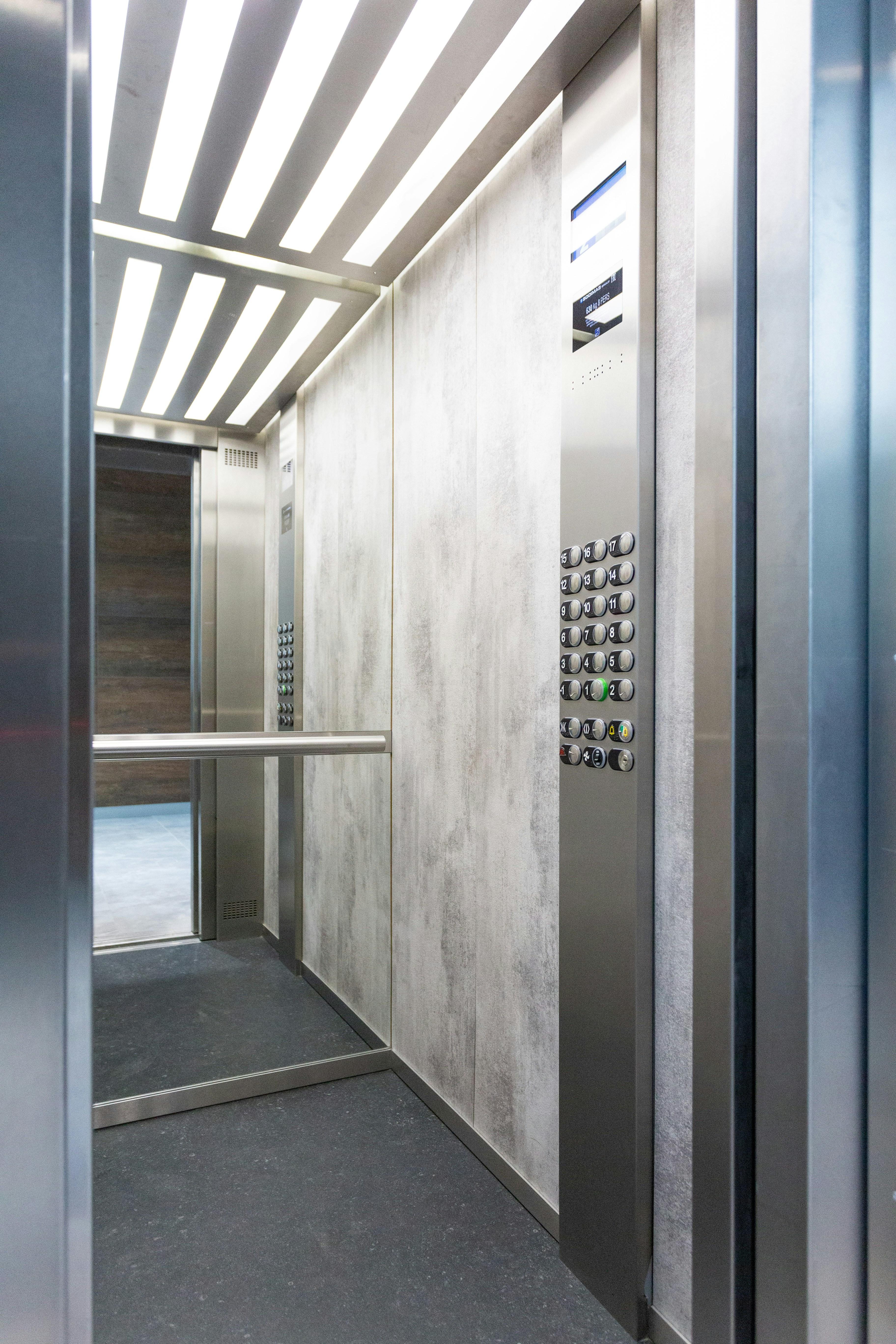 Passenger Lift
